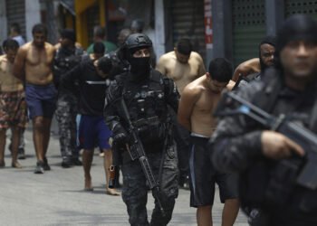 Al menos 64 muertos y 81 detenidos en una operación contra narcos en favelas de Río
