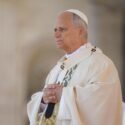 Papa León pide a los nuevos santos que intercedan por Ucrania "y otros lugares de guerra"