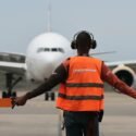 Llegan a Venezuela 312 migrantes repatriados desde EE.UU., entre ellos dos niños