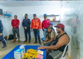 Autoridades mantienen búsqueda de cuerpos tras inundación en una mina en Venezuela