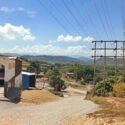 Voz Comunitaria | En el Cerro Los Cachos de Cumaná piden sustitución de dos postes de alta tensión y arreglo del tanque