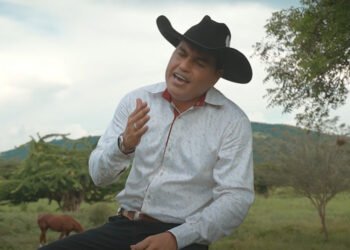 Víctor Monteverde estrenó el videoclip de su tema promocional “Lo tienes todo”