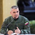 Ministro de Defensa dice que canonizaciones conceden "escudo espiritual"