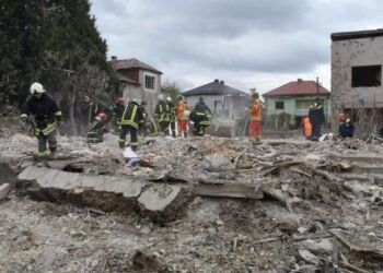 Ucrania derribó 478 drones y misiles rusos durante ataque nocturno que causó cinco muertos