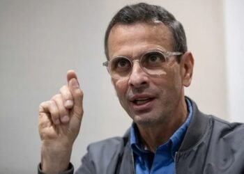Opositor Capriles cree que fin del TPS en EE.UU. a venezolanos desconoce su "grave crisis"