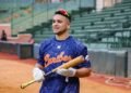 Carlos Mendoza Jr. entrenó con Caribes por primera vez en la pretemporada