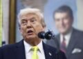 Trump bromea que tras ataques a botes cerca de Venezuela "ya nadie quiere entrar al agua"