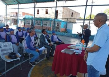 Fcssfanz realizó conversatorio con los sepultureros del cementerio municipal de Barcelona "por la dignidad de los difuntos" (+Fotos)