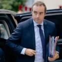 Macron vuelve a nombrar a Lecornu como primer ministro