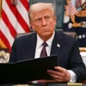 Trump anuncia aranceles del 100 % para China por su postura comercial "hostil"