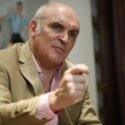 Espert, abanderado de Milei acusado de vínculos con narcotráfico, renuncia a su candidatura