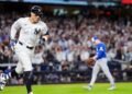 Aaron Judge pega jonrón de tres carreras y mantiene con vida a los Yanquis