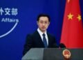 China condena "usar fuerza en relaciones internacionales" tras ataque de EEUU en el Caribe