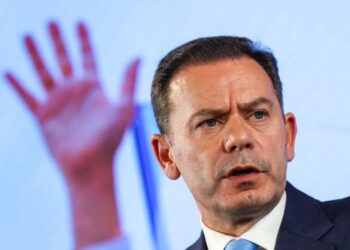 El Gobierno portugués felicita a Trump por su "éxito" en obtener la paz en Oriente Medio