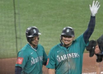 Los Marineros ven la Serie Mundial más cerca y los Dodgers sufren demasiado