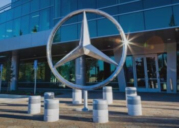 Mercedes-Benz Cars vende hasta septiembre 1.341.400 vehículos, un 8 % menos