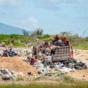 Cotejo.info: 20 familias sobreviven entre la basura en el vertedero de Paraguaná