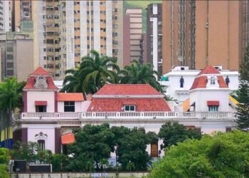 Venezuela pone a disposición de México su fuerza de tarea humanitaria tras fuertes lluvias