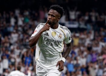 Vinícius y Mbappé pueden con el Villarreal y Real Madrid alcanzó un triunfo