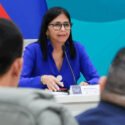 Delcy Rodríguez denunció que EE.UU. presiona a países para que aerolíneas no vuelen a Venezuela