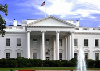 Trump dijo que pausará de forma permanente la migración de "países del tercer mundo"