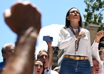 Vente convoca marcha mundial "por libertad" en vísperas de entrega del Nobel