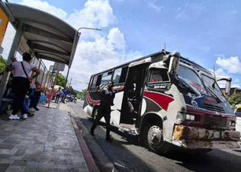 Conflicto entre choferes y usuarios en Lara: tarifa baja para el transporte público no cubre costos