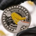 Casa de la moneda británica lanzó moneda conmemorativa de Freddie Mercury