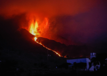 Un nuevo método con IA predice erupciones volcánicas hasta con 12 horas de antelación