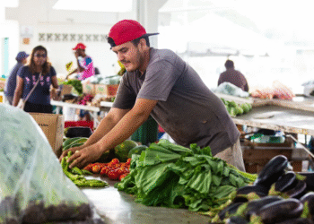 La economía de Trinidad en riesgo por las políticas contra migrantes venezolanos