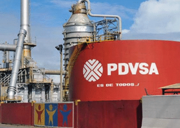 Producción de crudo venezolano subió un 17 % en tercer trimestre respecto al mismo de 2024