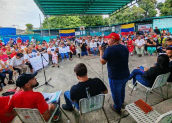 El chavismo impulsa la discusión de proyectos que se escogerán en una consulta