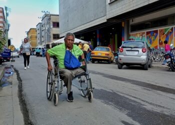 En Bermúdez personas con discapacidad deben circular por espacios donde no se cumplen las normas