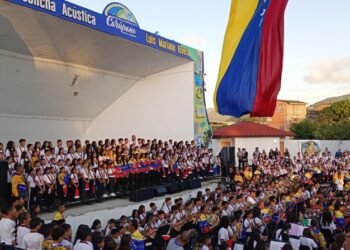 Sistema de Orquesta en Bermúdez ofreció concierto con un amplio repertorio navideño