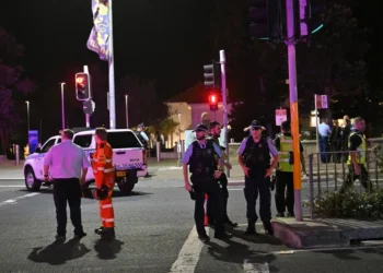 Australia atribuye a un «ataque terrorista» contra la comunidad judía el tiroteo que ha causado 12 muertos en Sidney
