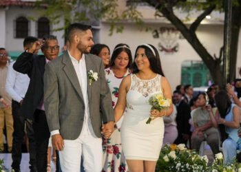 44 parejas se casaron en bodas colectivas celebradas en Barcelona