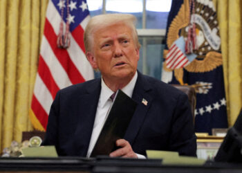 Trump señaló que no descarta una guerra con Venezuela