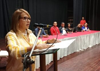 Cámara de Bermúdez realizó sesión para celebrar declaración de derechos humanos