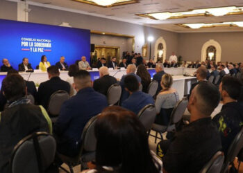 Jorge Rodríguez ve "absurdo" y "peligroso" que EE.UU. hable de "robo" de crudo