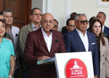 AN aprobó ley que da 20 años de cárcel a quien apoye "piratería" de EEUU