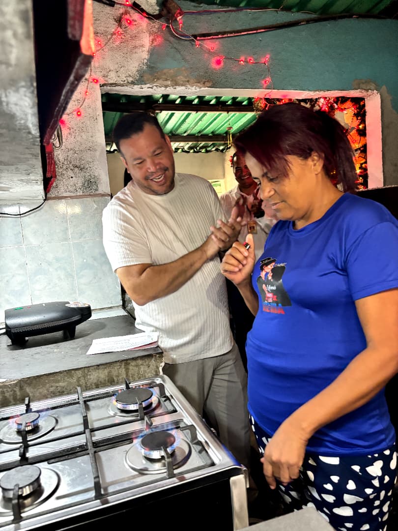 Activaron servicio de gas directo en el sector La Bomba de Guanta 