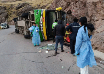 Al menos cinco muertos tras accidente de un autobús en el sur de Perú