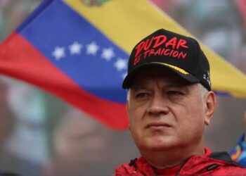 Cabello advierte a Trinidad y Tobago que responderá si presta su territorio para ataque