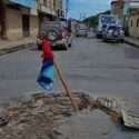 Vecinos de la calle Perú de Carúpano piden atención para el asfaltado