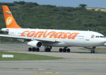 Llegan a Venezuela 304 migrantes en un vuelo de repatriación desde México