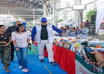 Gobierno de Venezuela dice que responde con producción alimentaria al asedio de EE.UU.