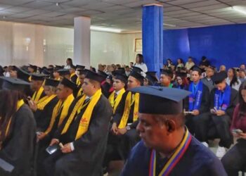 Universidad Politécnica Luis Mariano Rivera graduó a 80 nuevos profesionales este lunes
