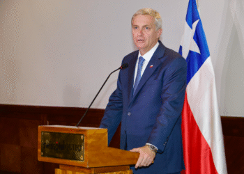 Kast habla con Noboa sobre la creación de corredor para retorno de migrantes venezolanos