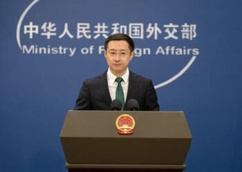 China acusa a EEUU de "violar el derecho internacional" por la incautación de petroleros