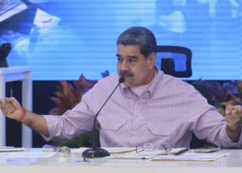 Maduro dice que el destino de Estados Unidos y Venezuela tiene que ser el respeto